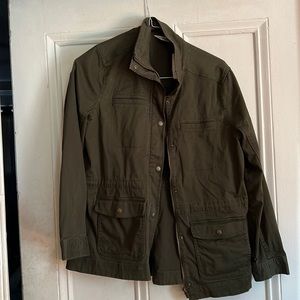 NEW L L BEAN UTILITY JACKET never worn